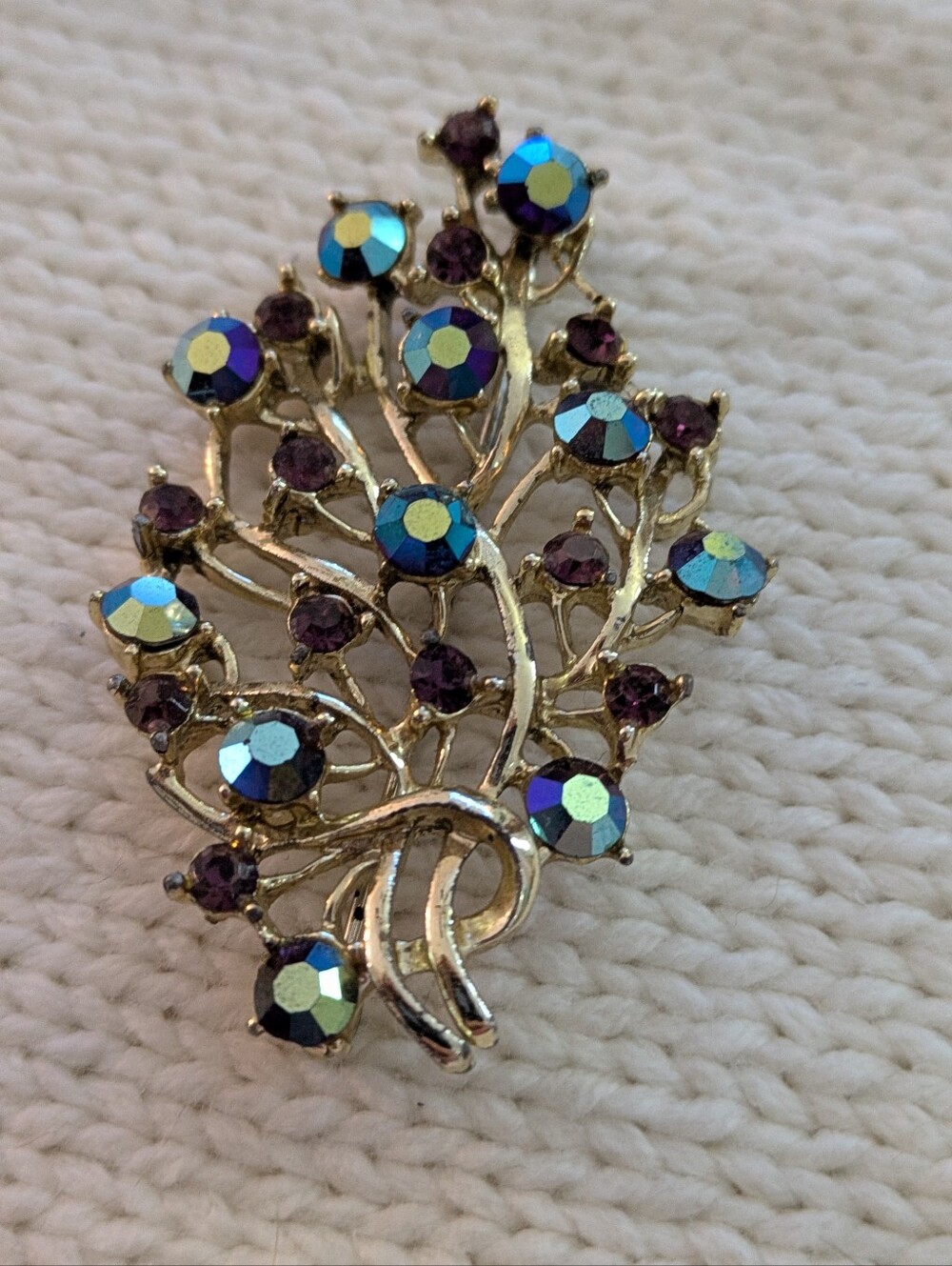 Gorgeous Sparkly Aurora Borealis Vintage Brooch